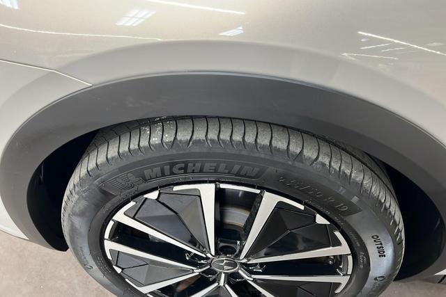 DS Automobiles 7 (Crossback) 