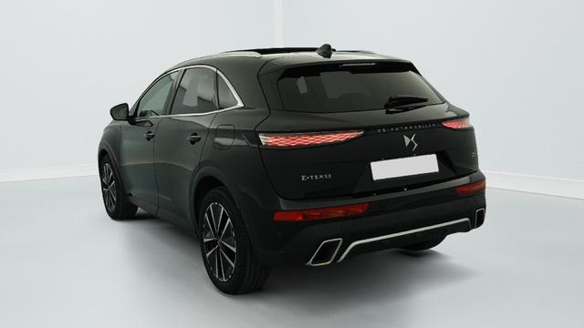 DS Automobiles 7 (Crossback) 