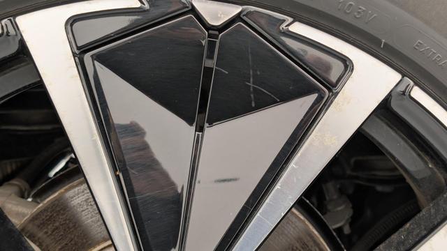 DS Automobiles 7 (Crossback) 