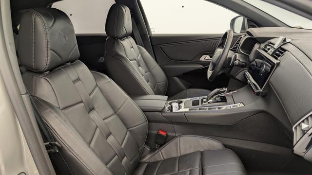 DS Automobiles 7 (Crossback) 