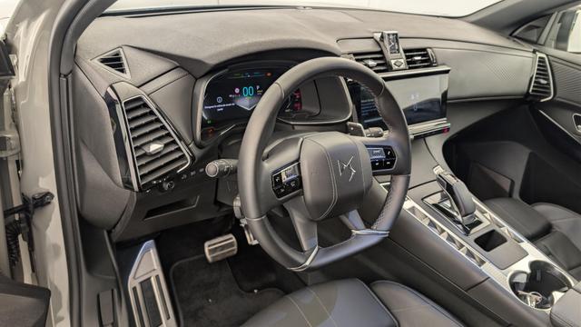 DS Automobiles 7 (Crossback) 