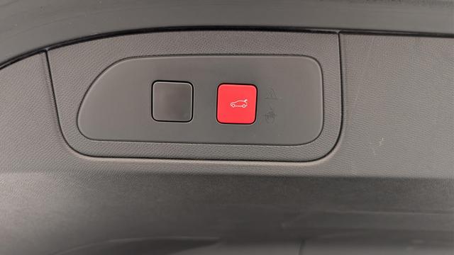 DS Automobiles 7 (Crossback) 