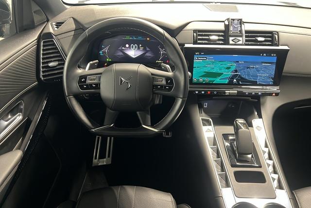 DS Automobiles 7 (Crossback) 