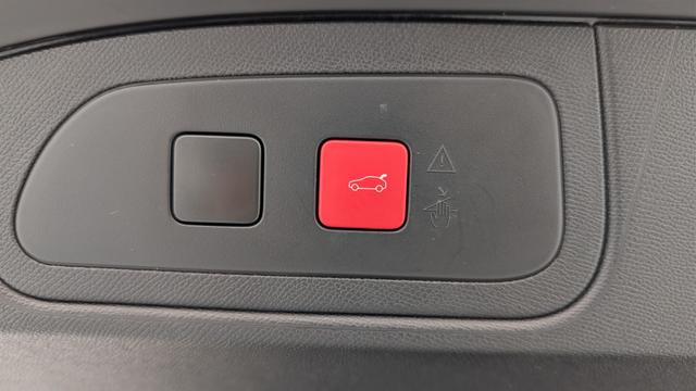 DS Automobiles 7 (Crossback) 