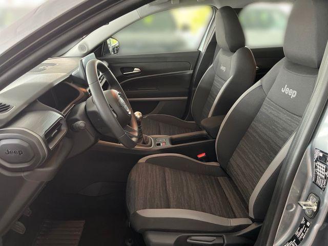 Jeep Avenger 1.2 LONGITUDE FWD/NAV/16Z/RADIO/ 