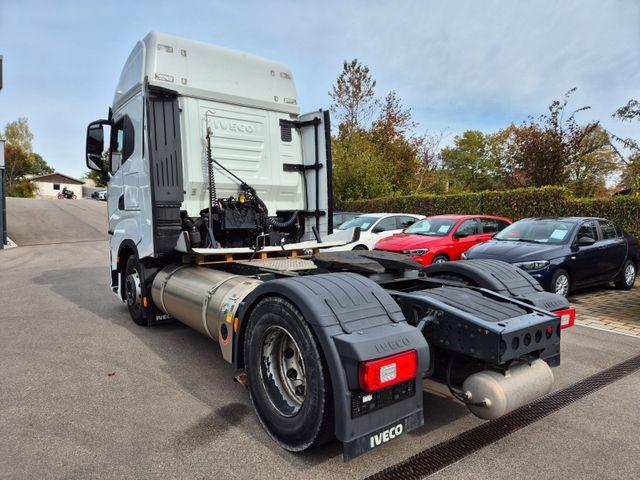 Iveco S-WAY AS440S46T/P 2LNG 