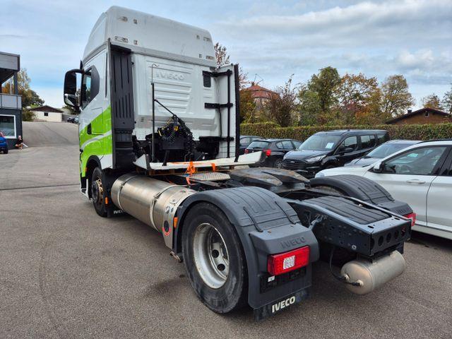 Iveco S-WAY AS440S46T/P 2LNG 