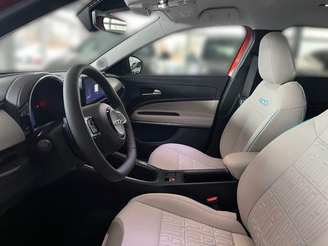 Fiat 600 La Prima Hybrid 1.2 T3 DCT/ACC/LED/NAV/360°/ 