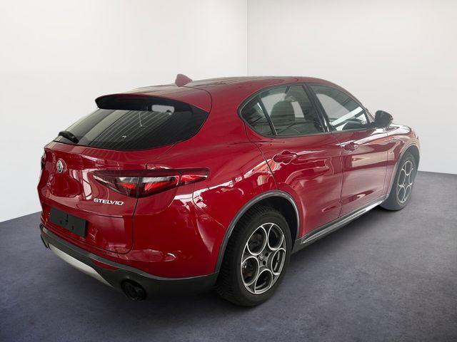 Alfa Romeo Stelvio TI 2.0 AT8 16V 280 PS Q4 NAVI/ASSIST 