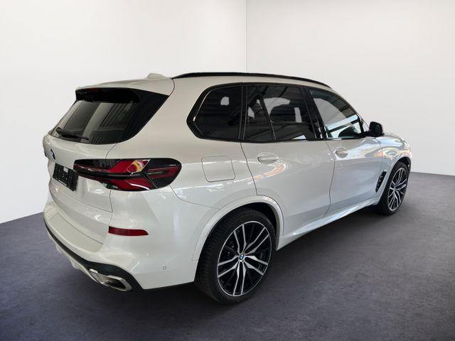 BMW X5 xDrive 30d M SPORT/LED/AHK/PANO-DA/7-SITZ 