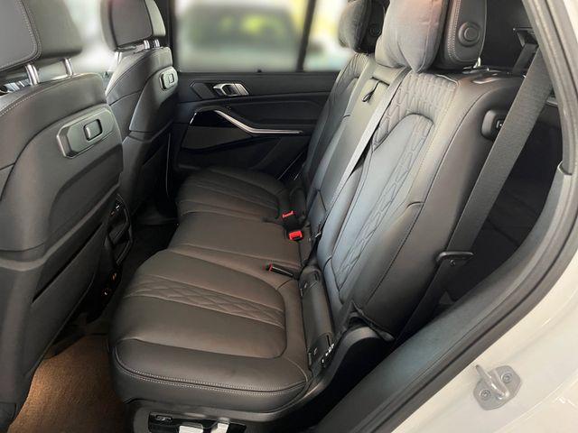 BMW X5 xDrive 30d M SPORT/LED/AHK/PANO-DA/7-SITZ 