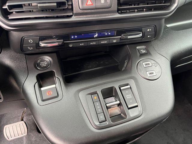 Fiat Doblo Maxi Kombi AT 1.5 130PS/7-SITZ/10`NAV/RFK/ 