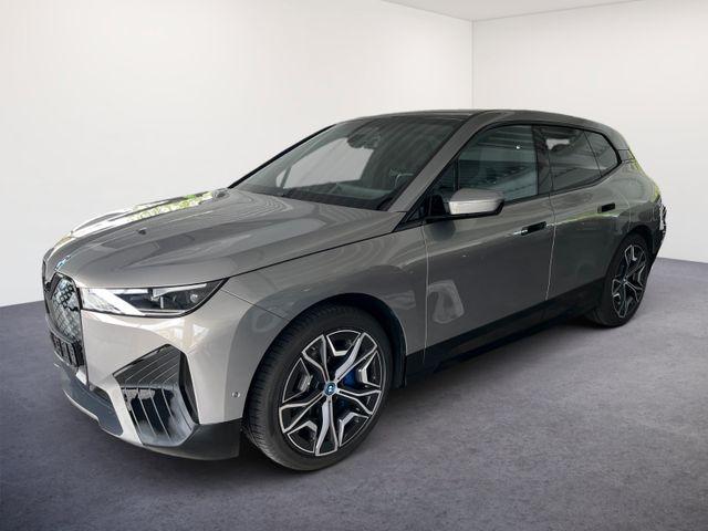 BMW iX - 40 xDrive Sportpaket/Edition Excellence/22Z