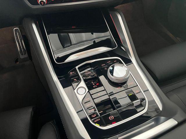 BMW X6 xDrive 40d M SPORT/AHK/PANO-DA/H&K/STHZ/ 