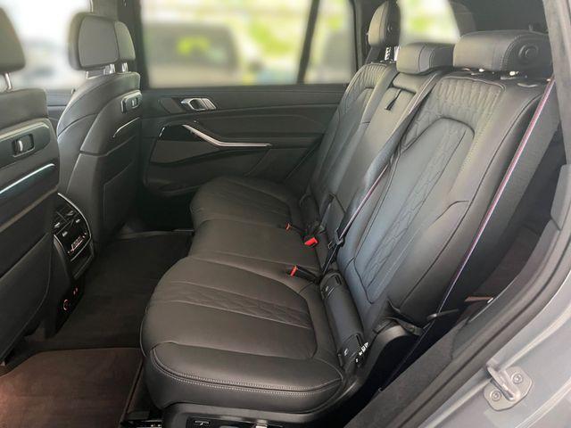 BMW X7 xDrive 40d M SPORT/AHK/22Z/H&K/PANO-DA/7-SI/ 