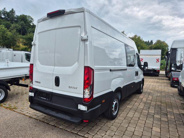 Iveco Daily 35S14 DoKa 7-Sitzer Kasten/FACELIFT 