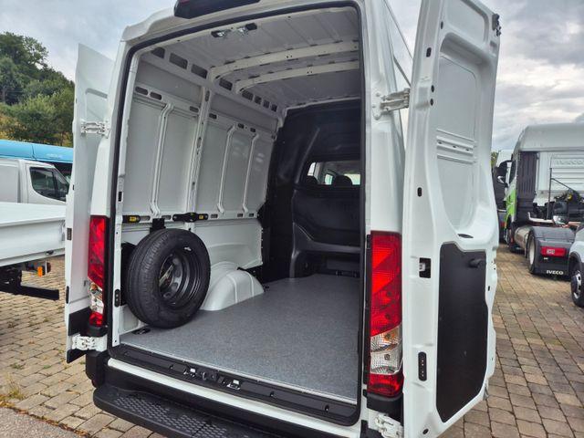 Iveco Daily 35S14 DoKa 7-Sitzer Kasten/FACELIFT 