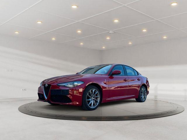 Alfa Romeo Giulia - TI 2.0 Q4-ALLRAD/LEDER/ASSISTENZ PA/SHZ