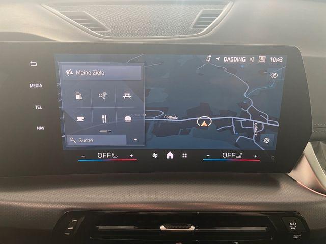 BMW X1 sDrive Aut. 18i M-SPORT /RFK/AHK/PANO-DA/ 