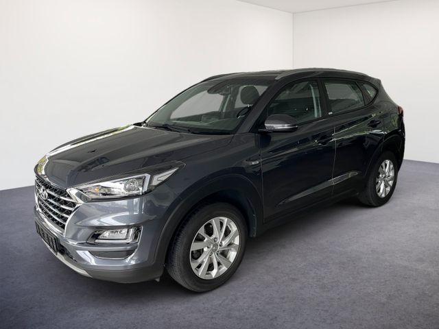 Hyundai TUCSON - 1.6 CRDi Trend 2WD/AHK/SHZ/NAVI/