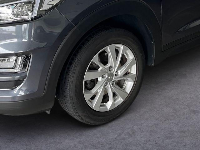 Hyundai TUCSON 1.6 CRDi Trend 2WD/AHK/SHZ/NAVI/ 