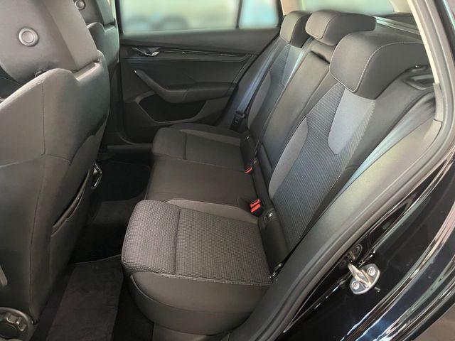 Octavia Combi 2.0 TDI Ambition/AHK/LED/SHZ/ 