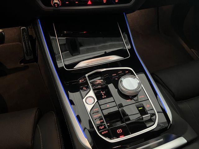 BMW X5 xDrive 40d M-SPORT PRO/LED/AHK/PAN-DA/7-SITZ/ 