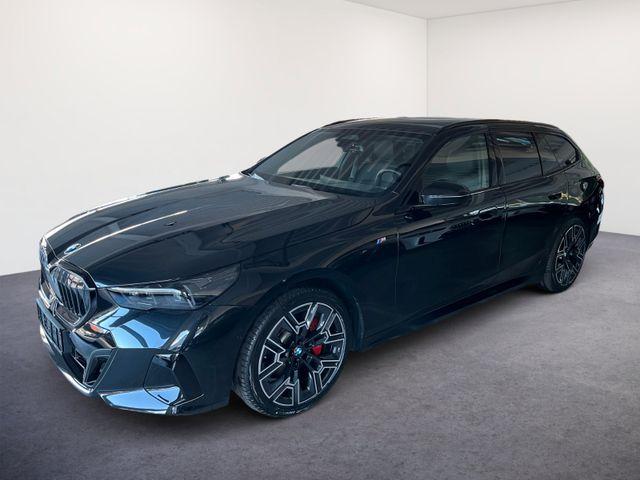 BMW 5er Touring - d xDrive M SPORT PRO/AHK/PANO-DA/H&K/