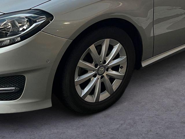 Mercedes-Benz B-Klasse B 180 Style/NAV/SHZ/ 