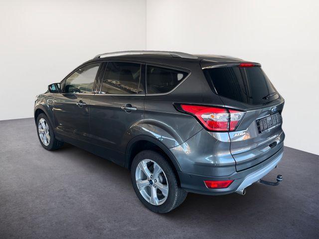 Ford Kuga 2.0 TDCi Titanium 4x4/XENON/NAV/SHZ/AHK 