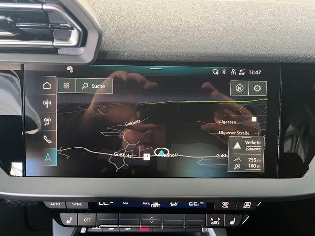 Audi A3 Sportback 1.5 TFSI S-Line/LED/SHZ/NAV/ACC/ 