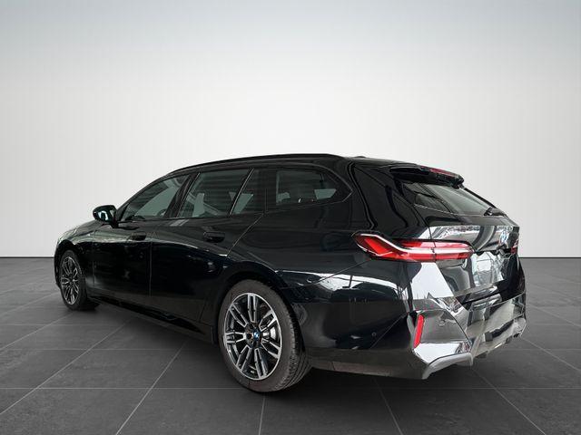 BMW 5er Touring d xDrive M SPORT/AHK/PANO-DA/H&K/ 
