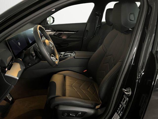 BMW 5er Touring d xDrive M SPORT/AHK/PANO-DA/H&K/ 