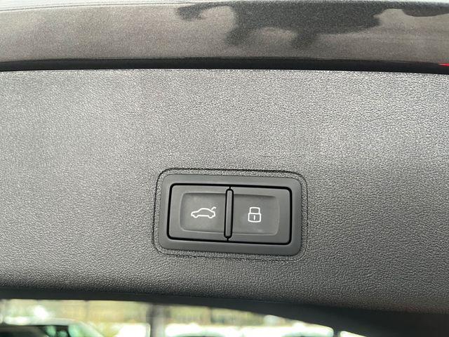 Audi Q3 1.5 TFSI S-LINE 2x/FACELIFT/TECH-PLUS-PA/ 