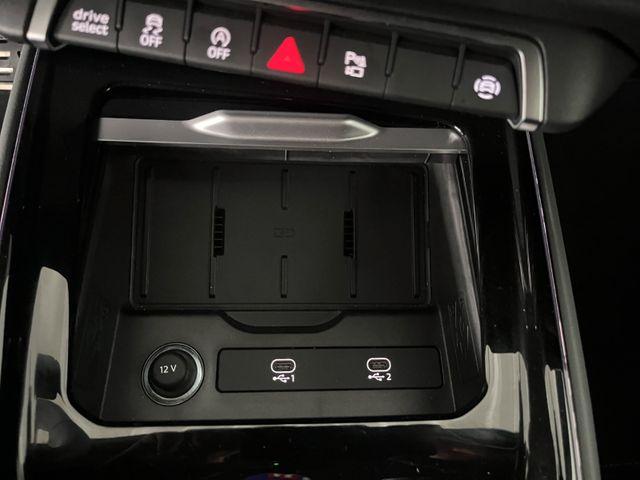 Audi Q3 1.5 TFSI S-LINE 2x/FACELIFT/TECH-PLUS-PA/ 