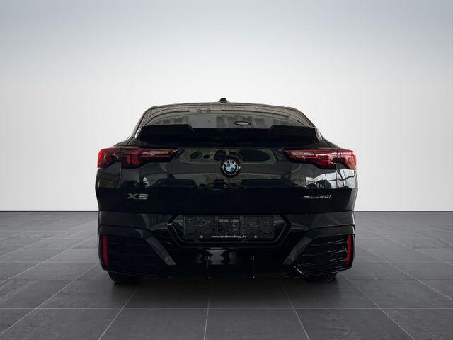 BMW X2 sDrive20i M SPORT PRO FACELIFT/PANO/AHK 