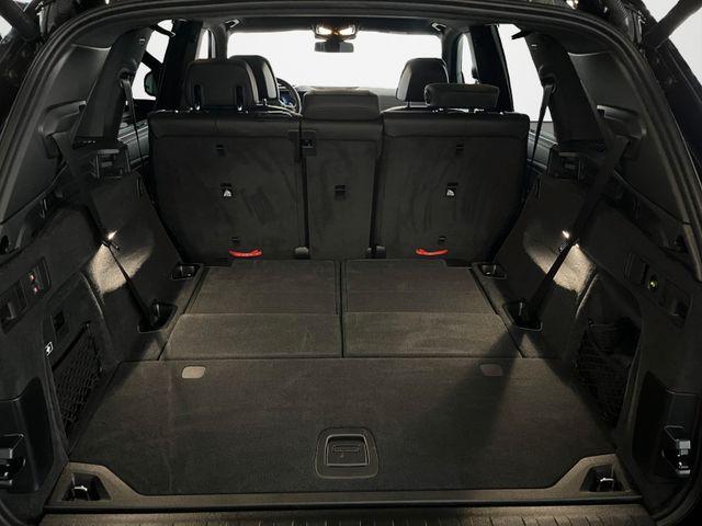 BMW X5 xDrive 40i M-SPORT PRO/AHK/PANO/7-SITZ/VOLL 