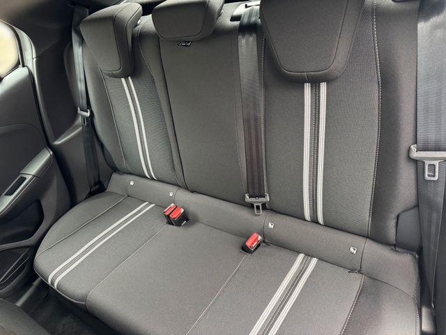 Opel Corsa 1.2 GS /WINTER-PA/LED/16Z/RFK/PDC V+H/ 