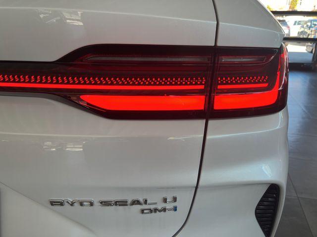 BYD Seal U DM-i Design AWD /360&deg;/HUD/SHZ/PANO-DA 