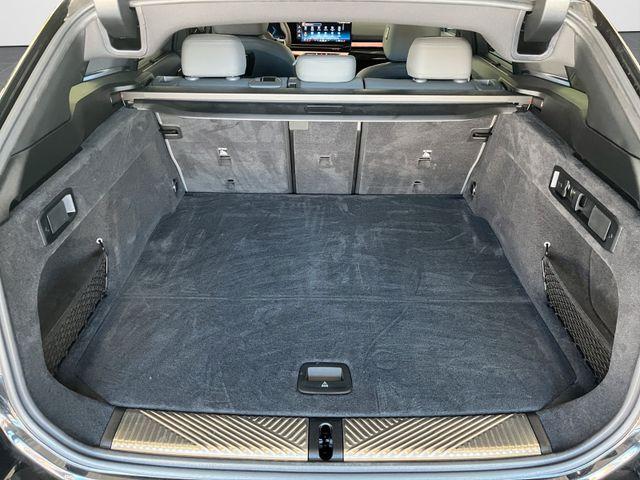 BMW 5er Touring d xDrive M SPORT PRO /AHK/PANO/STHZG/ 