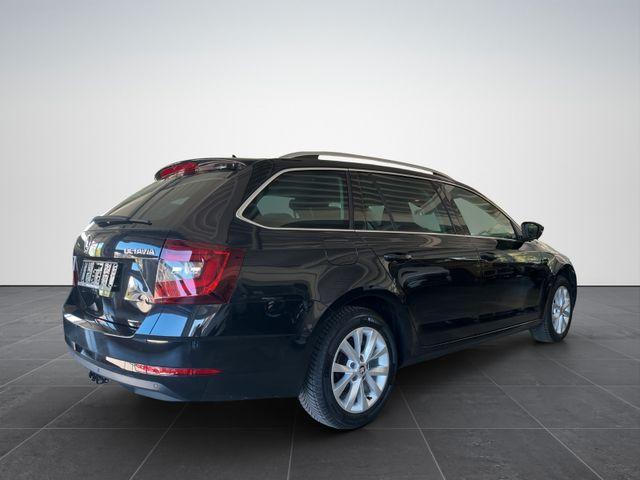 Skoda Octavia Combi 2.0 TDI Style DSG/LED/SHZ/NAVI/AHK 