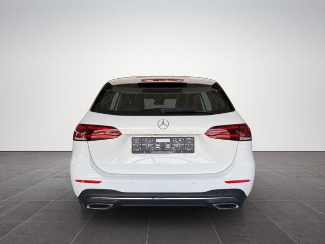 Mercedes-Benz GLB B 220 4Matic Progressive /AHK/SHZ/LED/ 