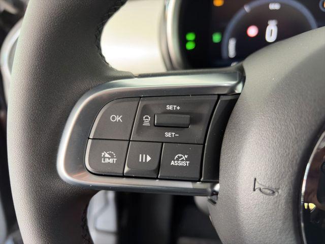 Fiat 600 La Prima Hybrid 1.2 145PS/ACC/LED/360&deg;/ 