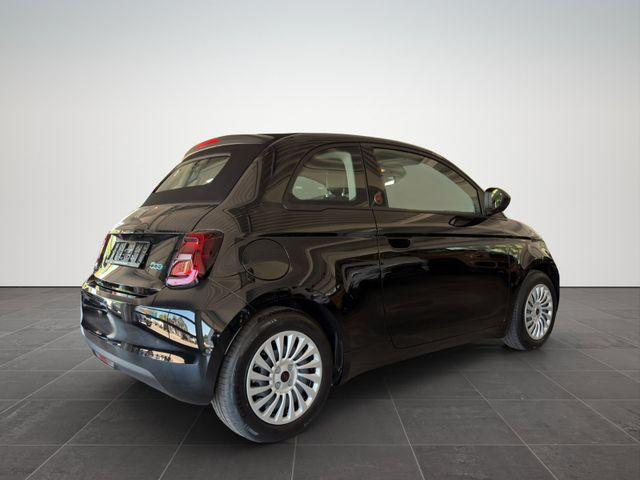 Fiat 500e Cabrio Red /RFK/PDC V+H/SHZ/ 