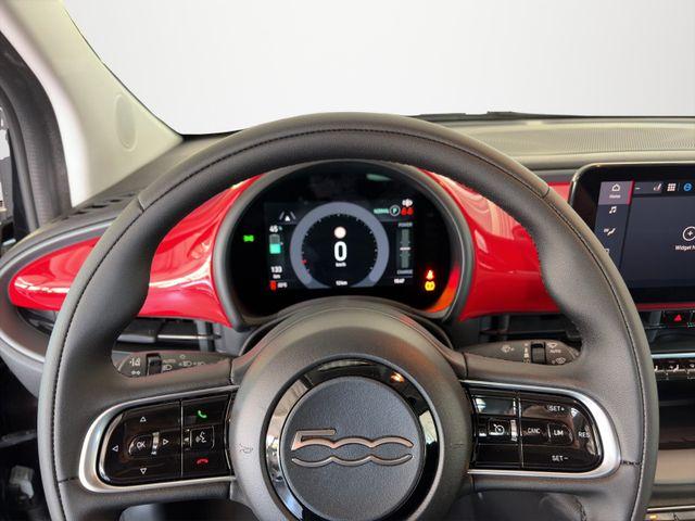 Fiat 500e Cabrio Red /RFK/PDC V+H/SHZ/ 