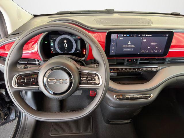 Fiat 500e Cabrio Red /RFK/PDC V+H/SHZ/ 