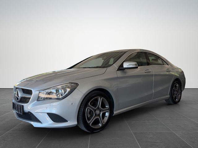 Mercedes-Benz CLA-Klasse - CLA 200 Urban /XENON/NAVI/PDC V+H/