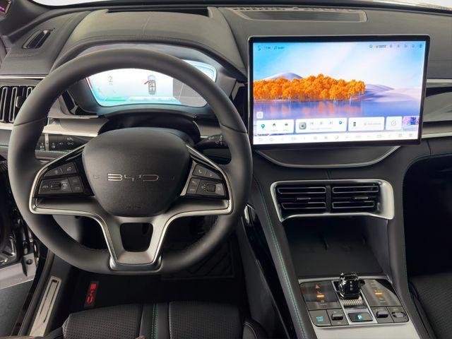 BYD Seal U DM-i Boost /360&deg;/HUD/SHZ/PANO-DA/19Z/ 