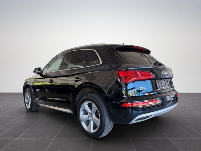 Audi Q5 2.0 TFSI 45 quattro sport/LED/MMI NAV/PDC V+H 