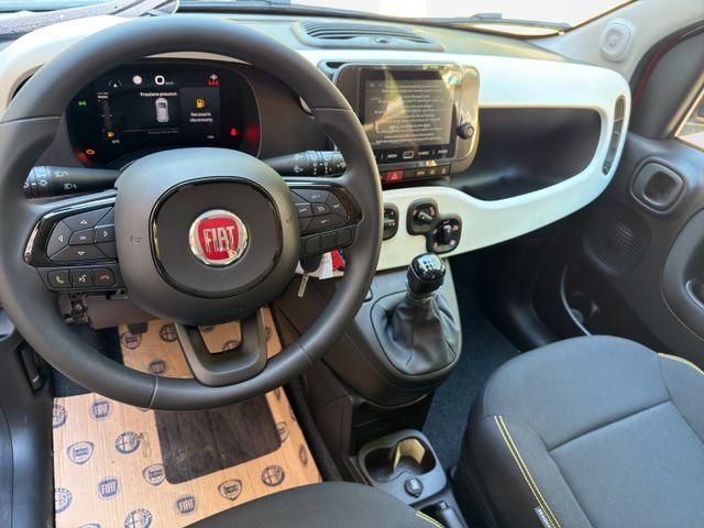 Fiat Panda Pandina Cross Hybrid 1.0/PDC H/ 7" BildS/PDC 
